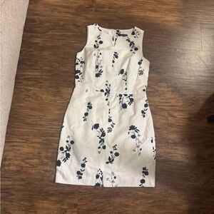 Ann Taylor dress size 0petite